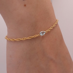14K Gold Aquamarine Bracelet - Pear-Shaped March Birthstone Jewelry