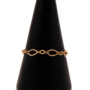 Liz ハンドクラフト 14K ゴールド フィルド チェーン リング: ミニマリスト ジュエリー、変色防止、防水
