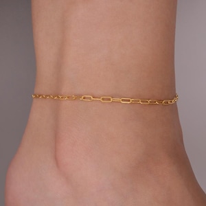 Paperclip Anklet • Dainty Ankle Bracelet • Simple Gold Jewelry • Made to be Worn Daily, Waterproof and Tarnish Resistant Jewelry