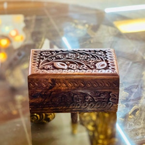 Handmade small Jewelry Box |Secret Lock Flower Jewelry Travel Case | Ring | Travel Jewelry box | Wedding Gifts | Wooden Box | secret box