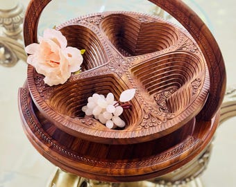 Handmade Wooden Collapsible XL Heart Basket.  /  fruit basket  /  Bread Basket / Gift Basket  / Foldable basket / Perfect gift for her