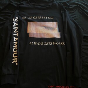 Vintage long sleeve graphic print t shirt
