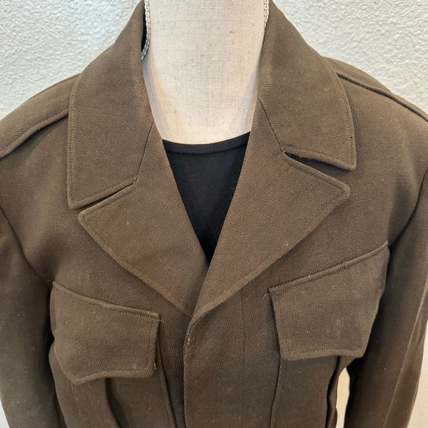 Vintage 1946 Cropped Like Army Jacket.  40's WWII Era Eisenhower Military Short Wool Coat. Size 34 s. Classy.