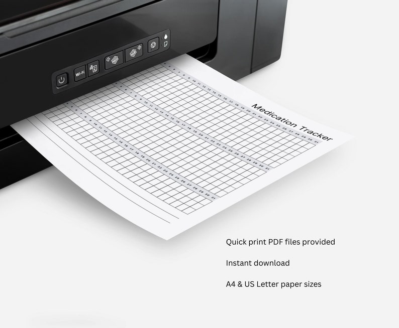 Puede incluir: Una hoja de seguimiento de medicamentos imprimible en blanco y negro se est&aacute; imprimiendo desde una impresora negra. La hoja tiene un patr&oacute;n de cuadr&iacute;cula y el texto "Medication Tracker" en la parte superior. El texto "Quick print PDF files provided", "Instant download" y "A4 & US Letter paper sizes" est&aacute; impreso debajo de la hoja.