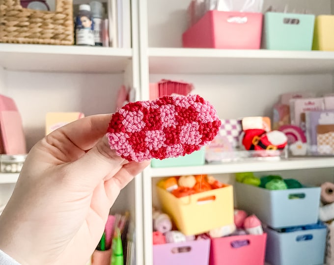 Handmade Hair Clip, Checked Pattern, Punch Needle, Handmade Hair Barette, Hair Accessories, Unique Hair Accessory