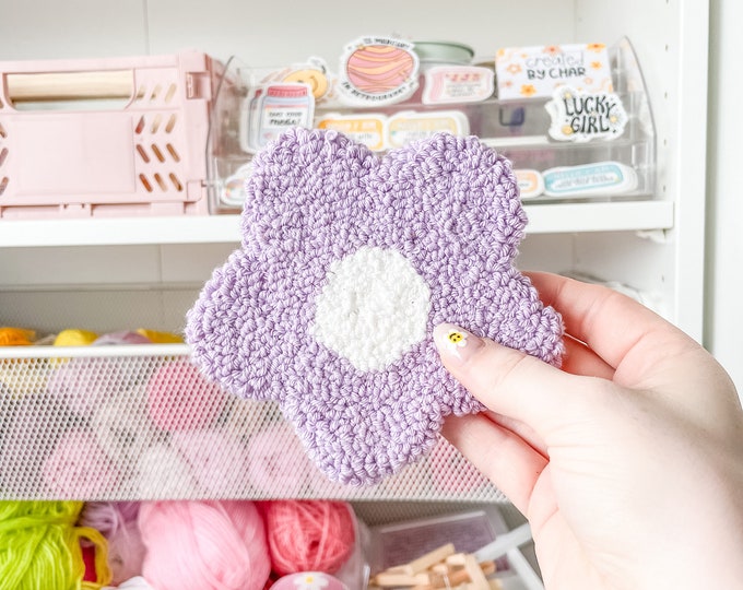 Punch Needle Coaster, Tufted Mug Rug, Cute Home Decor, Cute Gift for Her, Teen Room Decor, Table Decor, floral decor, flower coaster