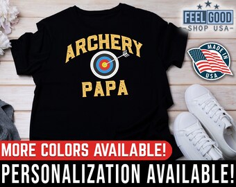 Camicia papà tiro con l'arco personalizzata, regalo cacciatore di arco, camicia tiro con l'arco familiare abbinata personalizzata, camicia Hobby Archer, maglietta regalo tiro con l'arco bersaglio