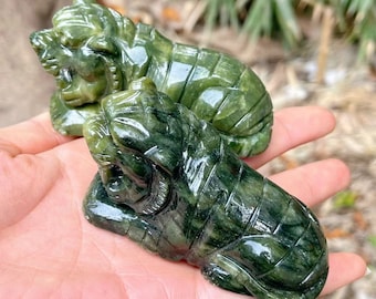 1pic Lucky Green jade carved tiger Statue,Crystal carving beautiful longevity tiger ornament, peace stone geomantic omen fortune wealth Zen