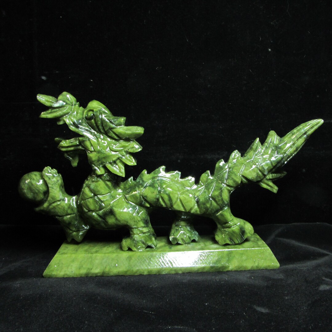 Natural Green Jade Dragon Feng Shui Synthetic Jade God Beast Statue