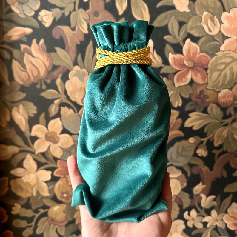 Velvet Tarot Bags: Emerald Green or Obsidian Black, Gold Tassels image 6