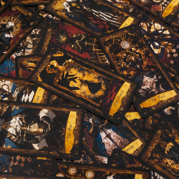 Baraja de Tarot Sombras del País de las Maravillas: Cartas góticas antiguas de Alicia en el País de las Maravillas