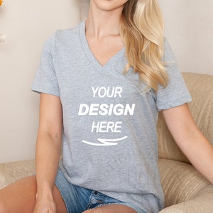 Bella Canvas l 6405 l Women&#39;s l Mockup l Relaxed Jersey l Short Sleeve l V-Neck Tee l Grey