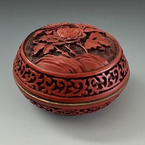 Chinese Antique Cinnabar Lacquer Hand-carved Floral Ink Box