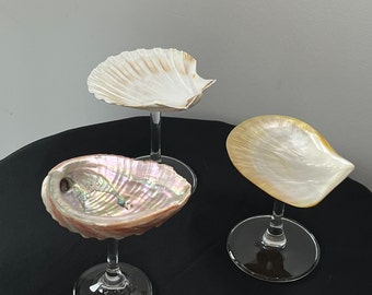 Popular Beach Wedding Bridesmaid Gifts - Seashell Martini Glasses - Coupe Glasses - Shell Cup Goblet - Bachelor Party - Shell Wine Glasses