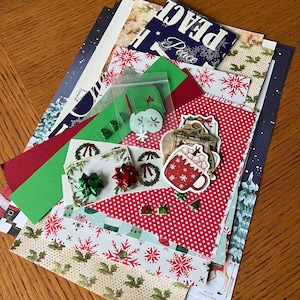 30 Piece Christmas Crafty Pack