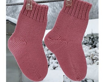 Cozy Cutie Merino Wool Socks: Perfect Baby Gift for Warm Little Toes! From one to two years of age. Foot lenght 13,5-14,5cm/5,25-7,75 inch