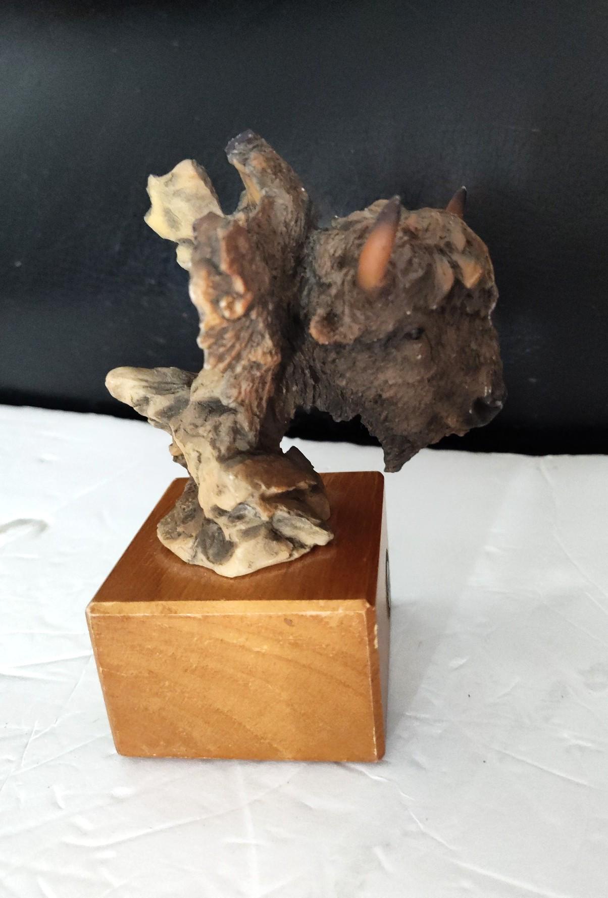 Rare Mill Creek Studios Buffalo Sculpture (2000) – Standing Firm