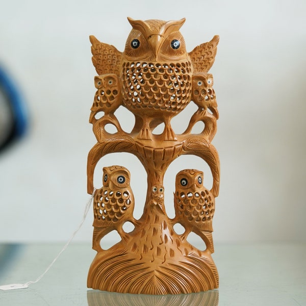 Harmonious Wooden Owl Family Sculpture: Crafted Elegance Depicting Unity and Wisdom in Nature's Embrace valentine gift