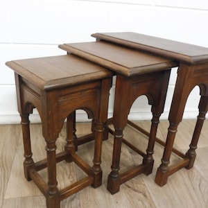 Beautiful Vintage Mid-Century Wooden Nesting Tables Table Set 3 Side Tables 1960s