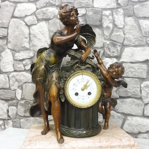 Antique French Mantel Clock Desk Clock Table Clock top condition