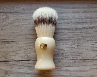 Omega Boar Brush With Resin Handle