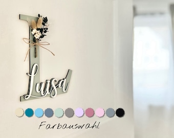 Door sign personalized made of wood with dried flowers, name plate for children's room, wooden lettering, decoration for children's room, wooden sign