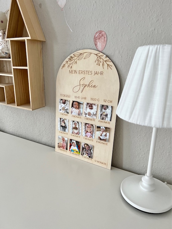 Personalisierter Fotorrahmen, Meilensteintafel mein erstes Jahr, Meilensteinkarten, Holzrahmen, Bilderrahmen, Geschenk zur Geburt