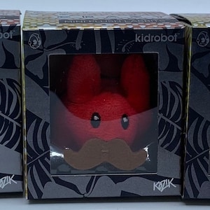 Cute & Crazy Labbit Primary Kozik Color Bundle Kidrobot -Limited Edition Art Toys – Collectable Art Figures for home and office décor.