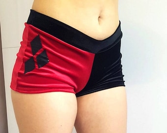 Fluwelen rood en zwart Harley Q pak - skatershort met top! -XXS-4XL