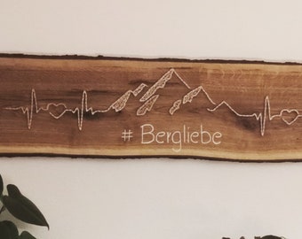 Nail picture / thread picture with mountain landscape on solid oak with bark #Bergliebe *customizable*