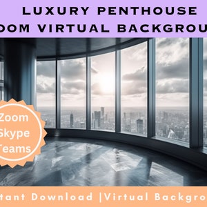 Peut inclure: Une image de fond virtuelle d'un penthouse de luxe avec une vue panoramique sur la ville. L'image est adaptée à une utilisation avec Zoom, Skype et Teams. Le texte "Zoom Skype Teams" est affiché sur un badge de couleur pêche.