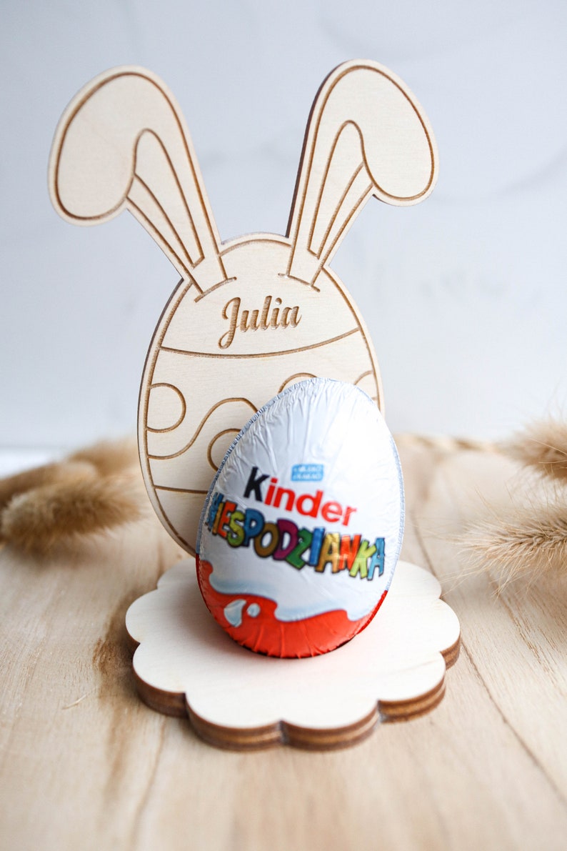 Décor personnalisé doeufs de lapin de Pâques Cadeau de Pâques pour enfants Cadeau de Pâques pour bébé Cadeau de lapin en bois Étiquette porte-crème Bunny Treat Kinder Hunt Cadeaux image 2