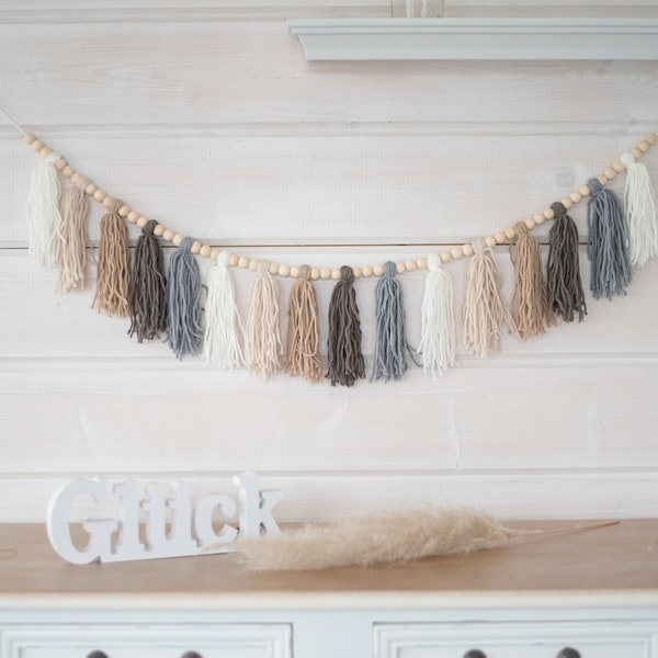 Wimpelkette Tassel Quasten Girlande Boho Wandbehang Naturtöne Holzperlen