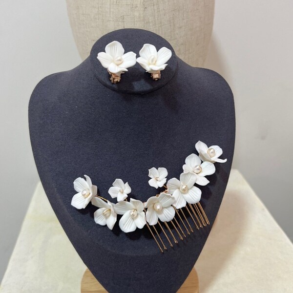 Bridal Hair Comb, Bridal Headpiece, Wedding Freshwater Pearl Ceramic Flower Accessories, Boho Flower Ear Clip Earrings, Bridesmaid Hair Comb