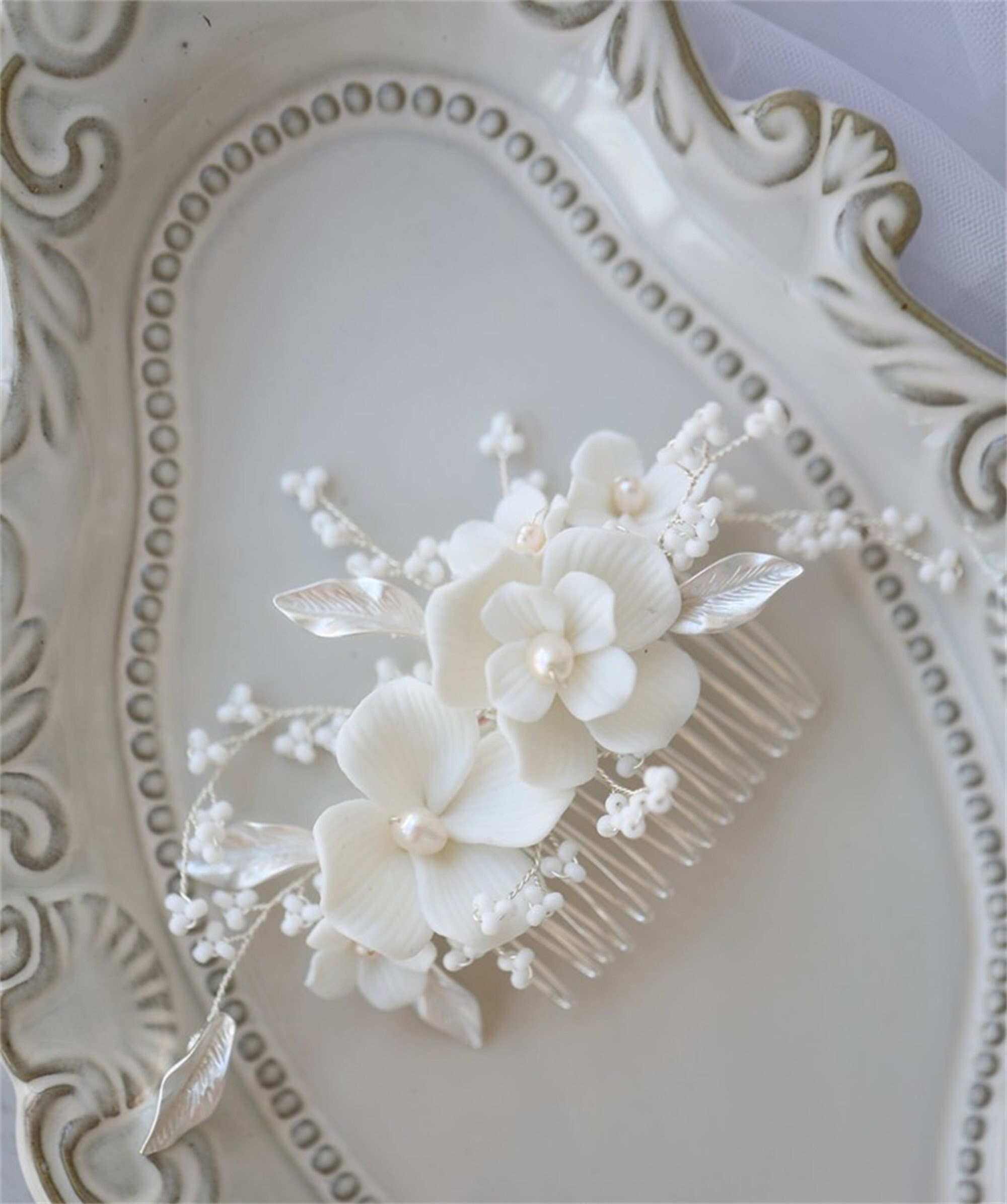BW Three Porcelain Flowers Wedding Hair Pin Silver