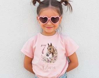 Benutzerdefinierte Name 7. Geburtstag Shirt für Mädchen Ich bin bereits 7 Pferde Shirt Pony Club T-Shirt Reiter Geschenk Pferd Reiten Geschenk personalisierte Tee