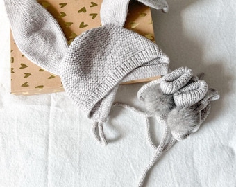 Conjunto para coelhinho recém-nascido em lã merino – gorro e botinhas tricotados à mão