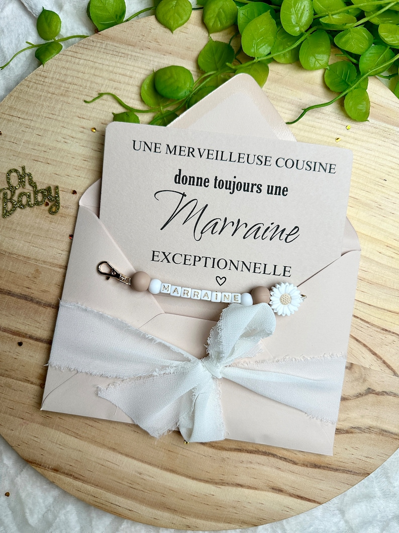 Pregnancy announcement godmother friend, cousins, sisters, pompom key ring card image 6