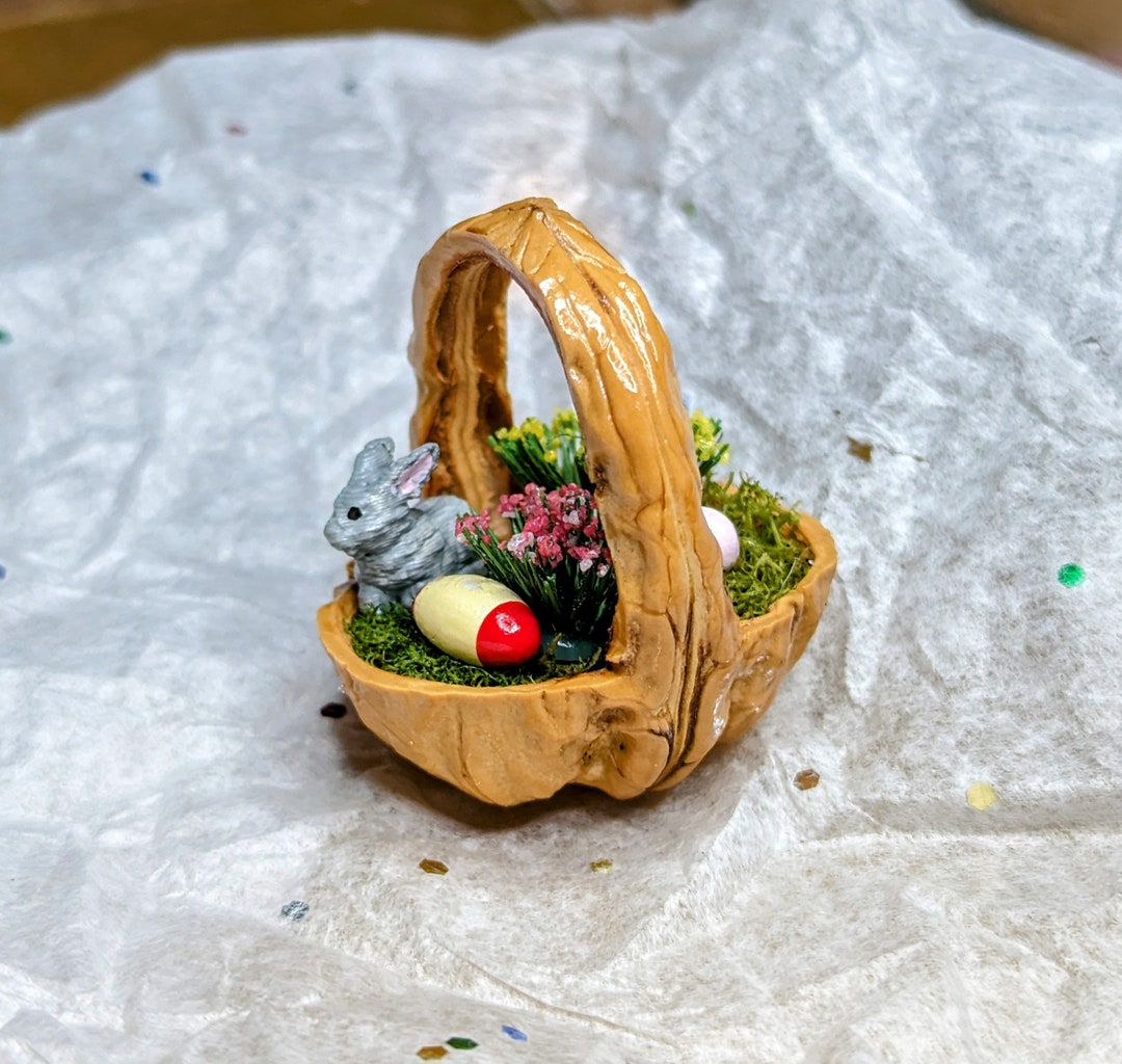 Walnut Ridge Rabbit Basket Easter Egg Hunt Miniature Bunny Rabbit Real Walnut Shell Fairy Basket ...