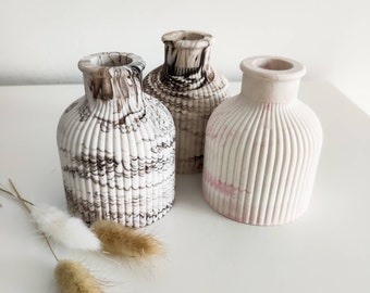 Handmade Ribbed Bud Vase, Marble Design Jesmonite, Nordic Contemporary Decor