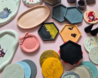 Clearance sample sale, imperfect trinket trays, reduced price oval trays, wavy jewellery trays, hexagonal ring dishes and coasters