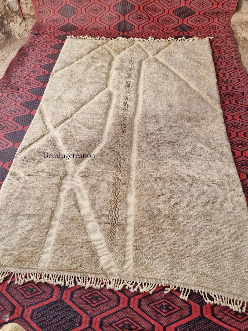 Handmade Moroccan Wool Rug, Beni Mrirt Style, Beige Geometric Design ...