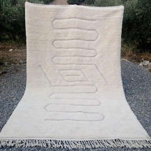 Moroccan Rug white, white morocco rug , Modern beni ouarain Rug, berber rug, off white rug , custom made order, ivory rug