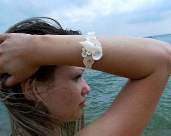 Natural Seashell Bracelet, Mermaid jewelry accessories, Beach Wedding