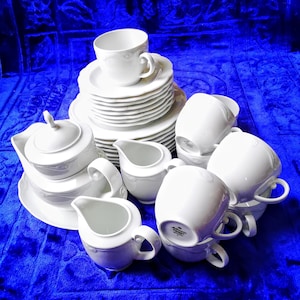 Vintage Seltmann Weiden Bavaria Porcelain Tea Set - 28 Piece Floral Design