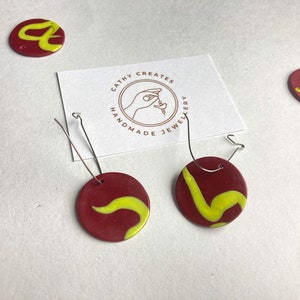 Pendientes colgantes de otoño de colores brillantes / Pendientes de otoño / Rojo amarillo / Carmesí / Pendientes abstractos / Pendientes grandes y llamativos / Hechos a mano