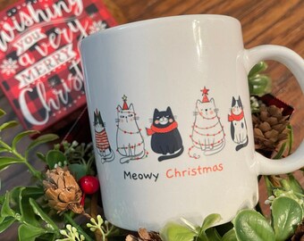 Merry Christmas Mug, Cat Christmas Coffee Mug, Cat Lovers gift, Christmas Gift women, Cat owners gift, Holiday Gifts, Funny Cat Mug, Tea Mug