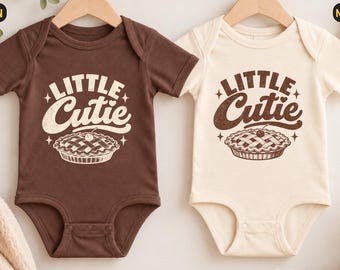 Babybody „Kleiner Schatz“, niedliches Babyoutfit, lustiges Neugeborenen-Outfit, Geschenk zur Babyparty, süßes Babygeschenk, natürliche Babybodys