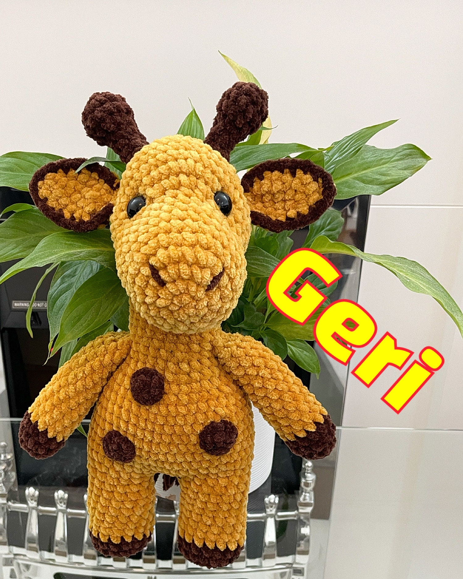 38 Giraffe Crochet Patterns for Amigurumi, Hats, Appliques, and Plush Designs 10 Crochet Giraffe Pattern: Geri Plush Toy
