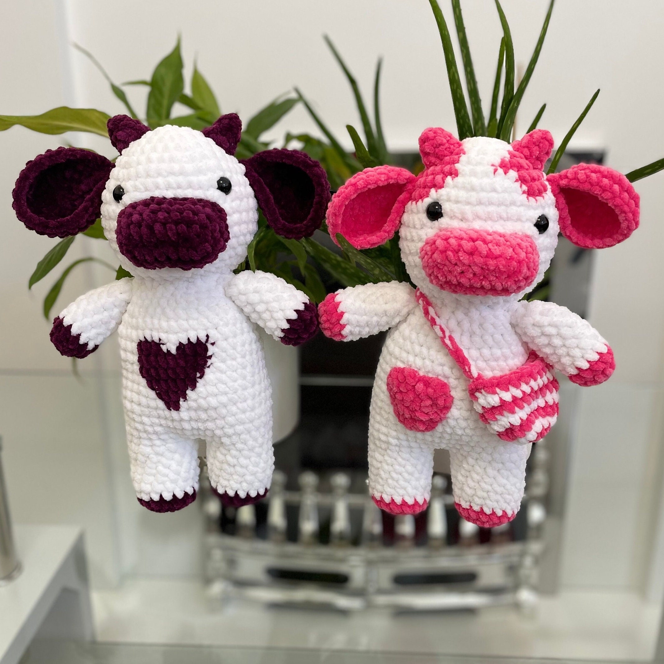 33 Crochet Stuffed Animals with Giraffes, Frogs, Pigs, and Cows 33 2in1 Crochet Cow Amigurumi Pattern: Plush Stuffed Animal
